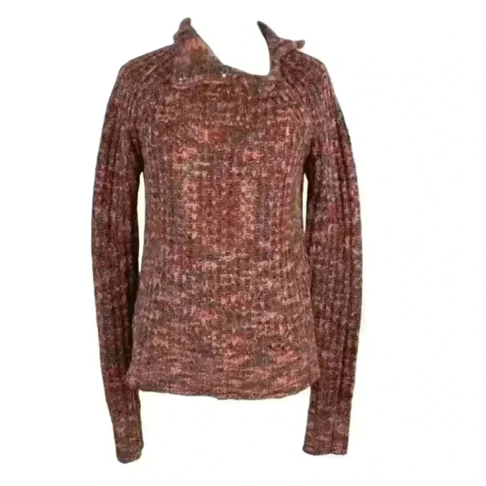 Bdg urban outfitters sweater size SP 40% wool